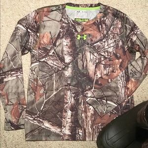 Under Armour Youth Scent Control Tech Long Sleeve